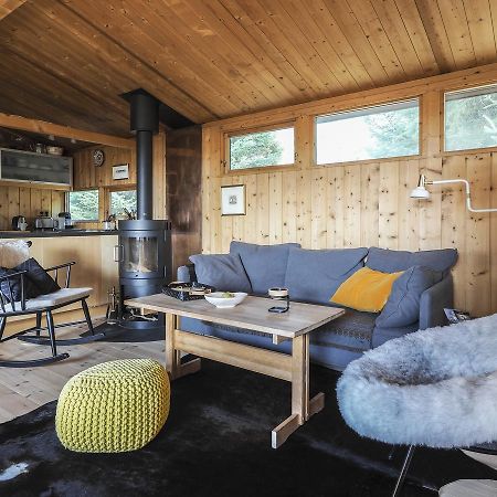 Lovely Cabin In The Capital Area With Hot Tube Hafnarfjörður Exterior photo